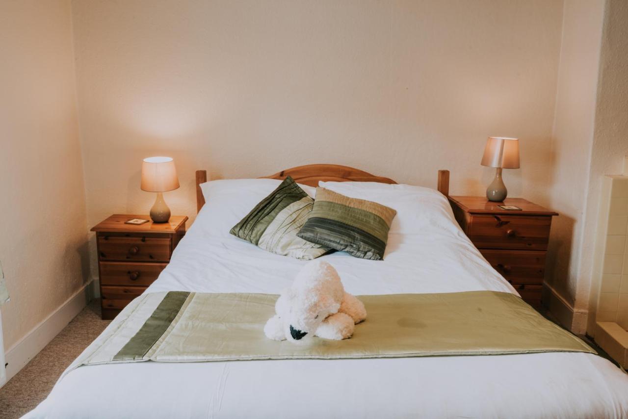 The White Bear Bed & Breakfast Devizes Eksteriør bilde