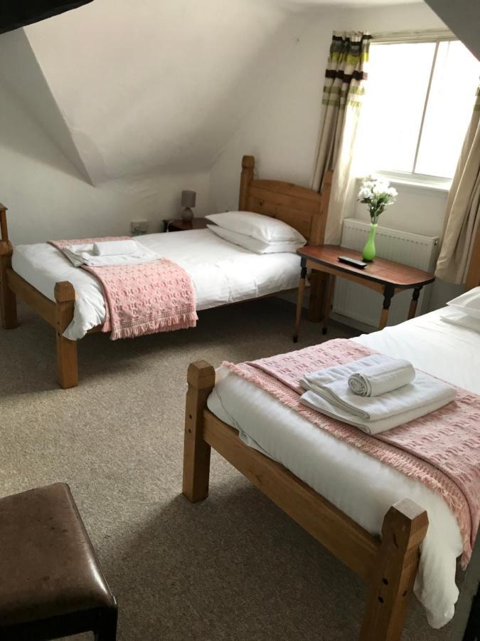 The White Bear Bed & Breakfast Devizes Eksteriør bilde