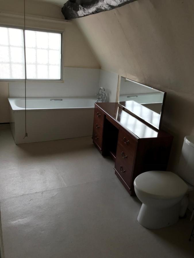 The White Bear Bed & Breakfast Devizes Eksteriør bilde